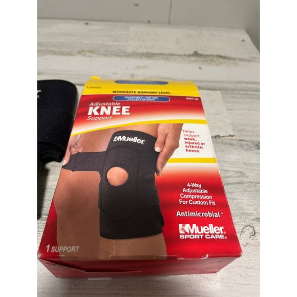 Mueller Sport Care antimicrobial 4-way adjustable knee support - Picture 2 of 5